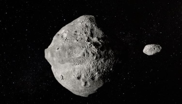 Binárny asteroid preletel blízko Zeme rýchlosťou 25 000 km / h 
