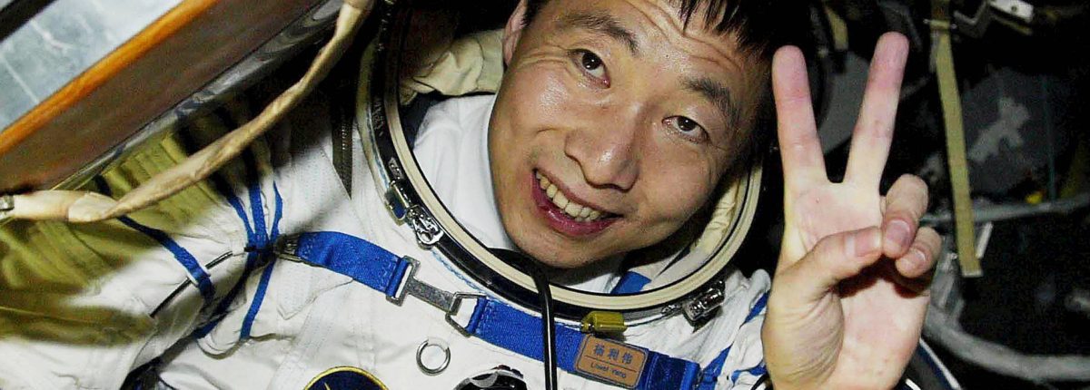Čínsky astronaut: niekto klepal kladivom na ISS 