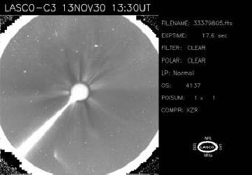 NASA skryla zábery priechodu kométy ISON v atmosfére Slnka.