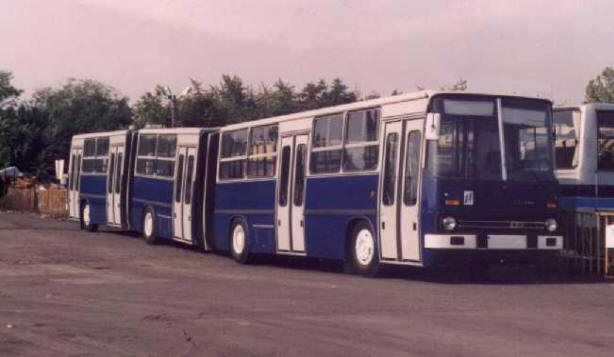 Legrační autobus, neobvyklý