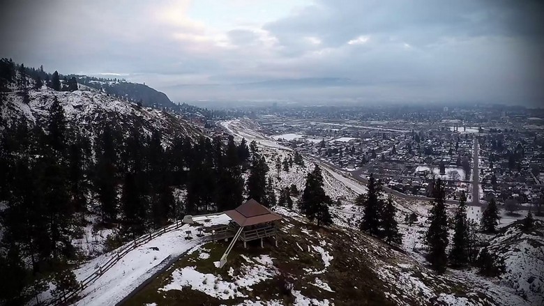 Neuveriteľný objekt videný na oblohe nad kanadským mestom Kelowna