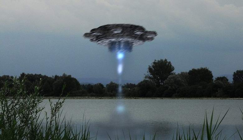 UFO čerpala vodu zo švédskeho jazera v noci