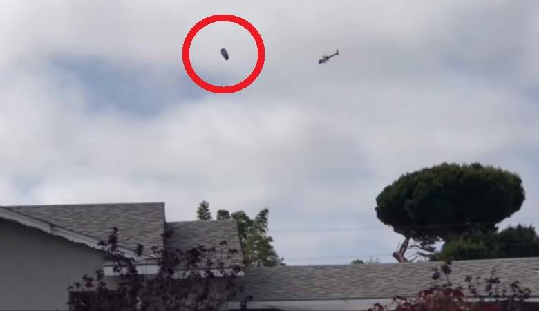 Policajný vrtuľník obíhal okolo UFO nad Los Angeles