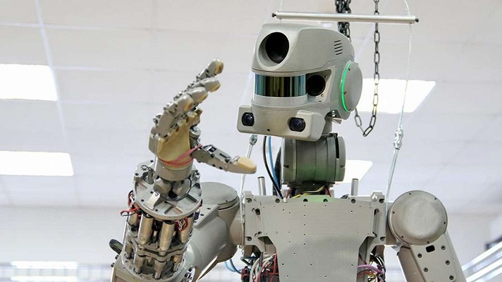 Robot