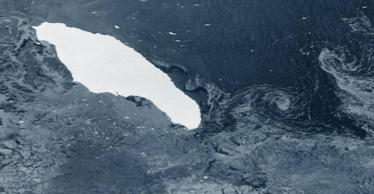 Najväčší ľadovec na svete na ceste k zrážke so svätyňou tučniakov 
