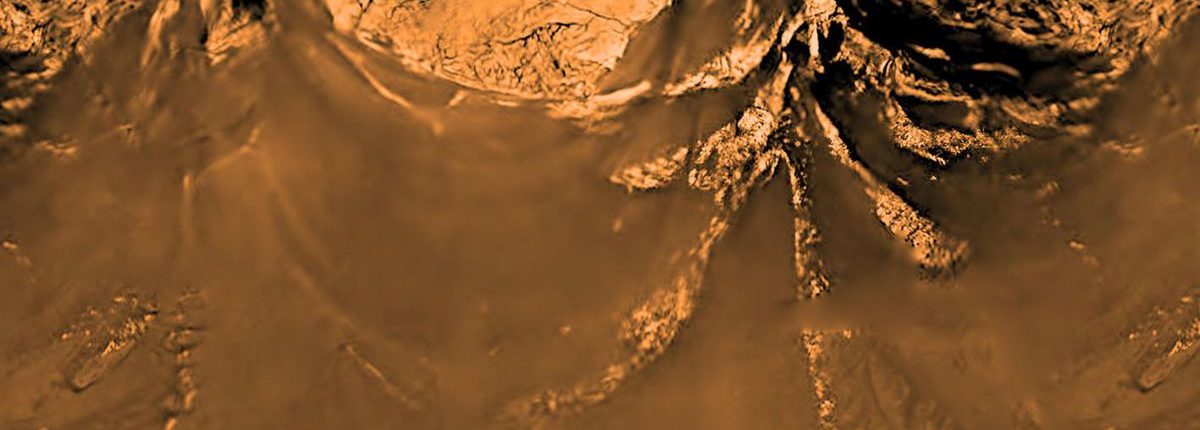O 12 rokov neskôr NASA zverejnila snímky povrchu Titanu, kde je prekvapivo podobný Zemi 