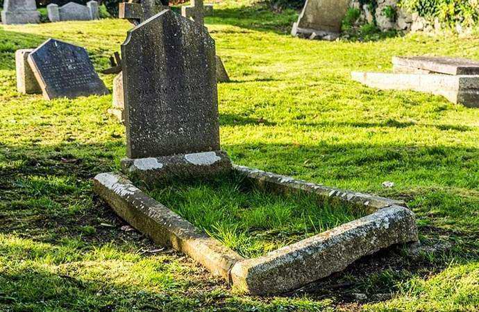 Ticking Grave in Pennsylvania