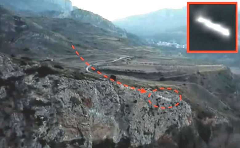 V Španielsku sa dron stretol na oblohe s UFO