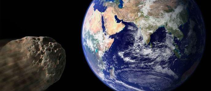 Drahý asteroid platiny preletel blízko našej planéty