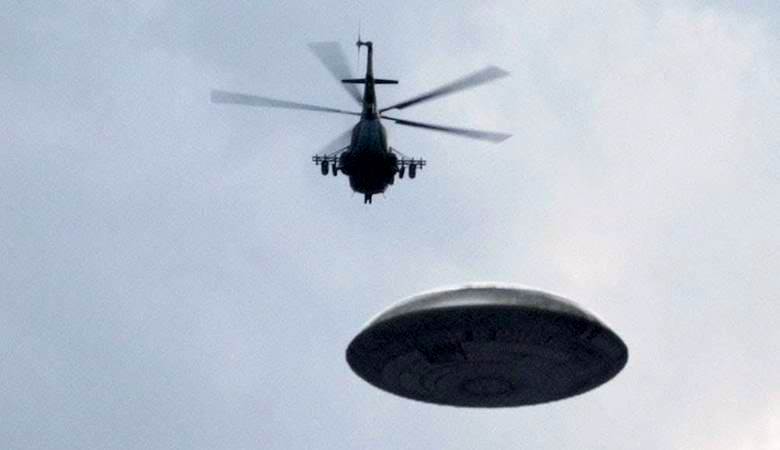 Tajomné UFO a čierne vrtuľníky nad Los Angeles