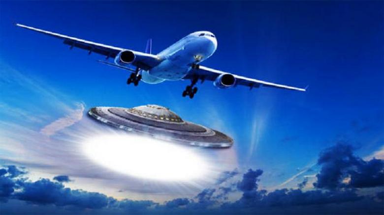 Obyvateľ Samary zastrelil UFO, ktorý prenasledoval lietadlo, v ktorom lietala.