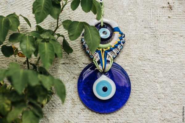 oko fatimského amuletu 